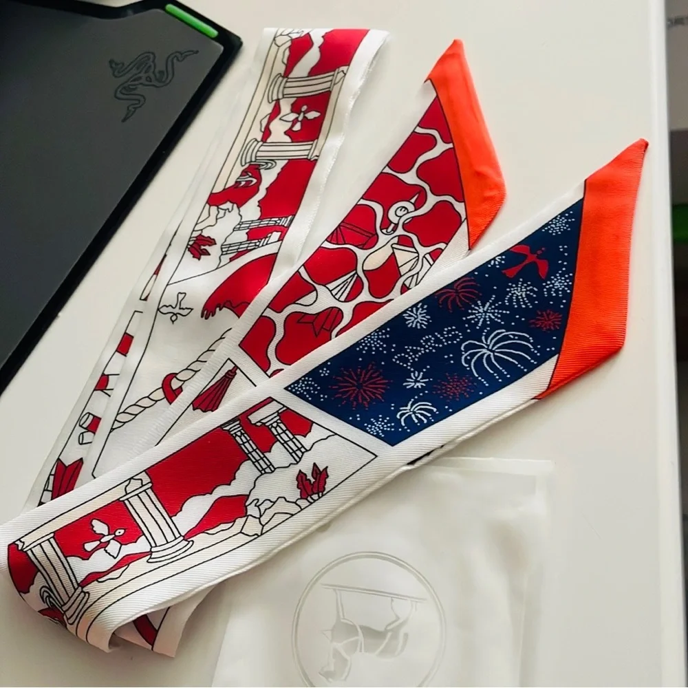 Small Silky Scarf Women’s Men’s Luxury Paris Print Handle Bag Neck Ribbon Famous